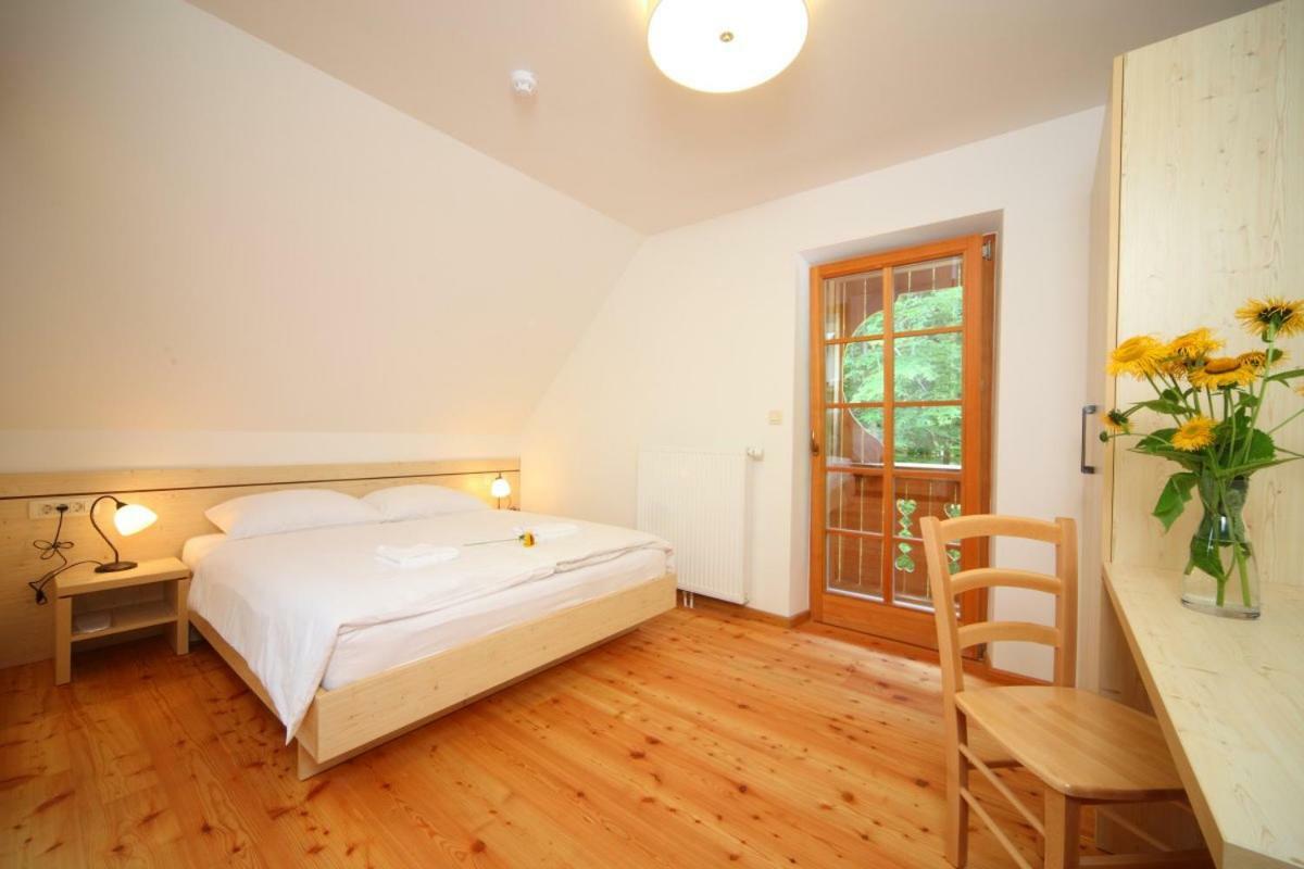 Planinski Dom Savica Lodge Bohinj